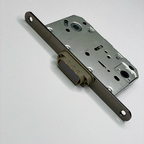 Живое фото_410 b-a magnet BN